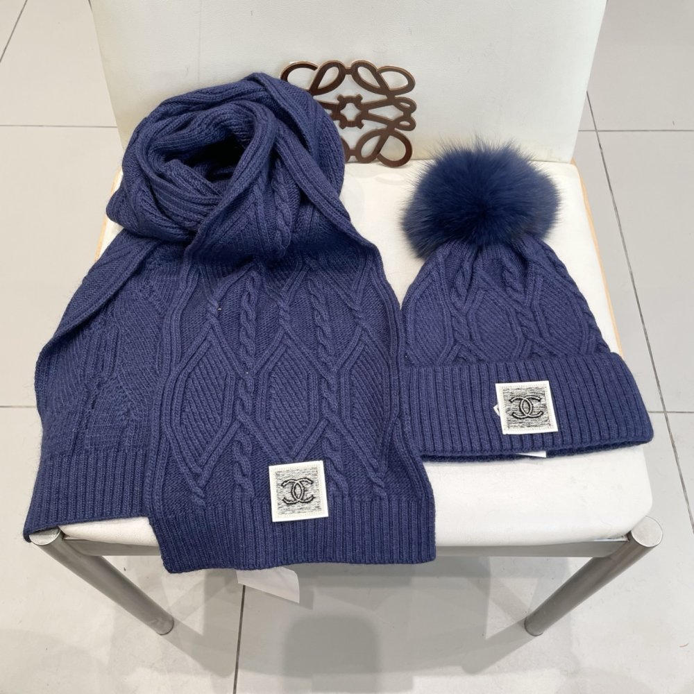 Комплект шерстяные шапка и шарф фото 7