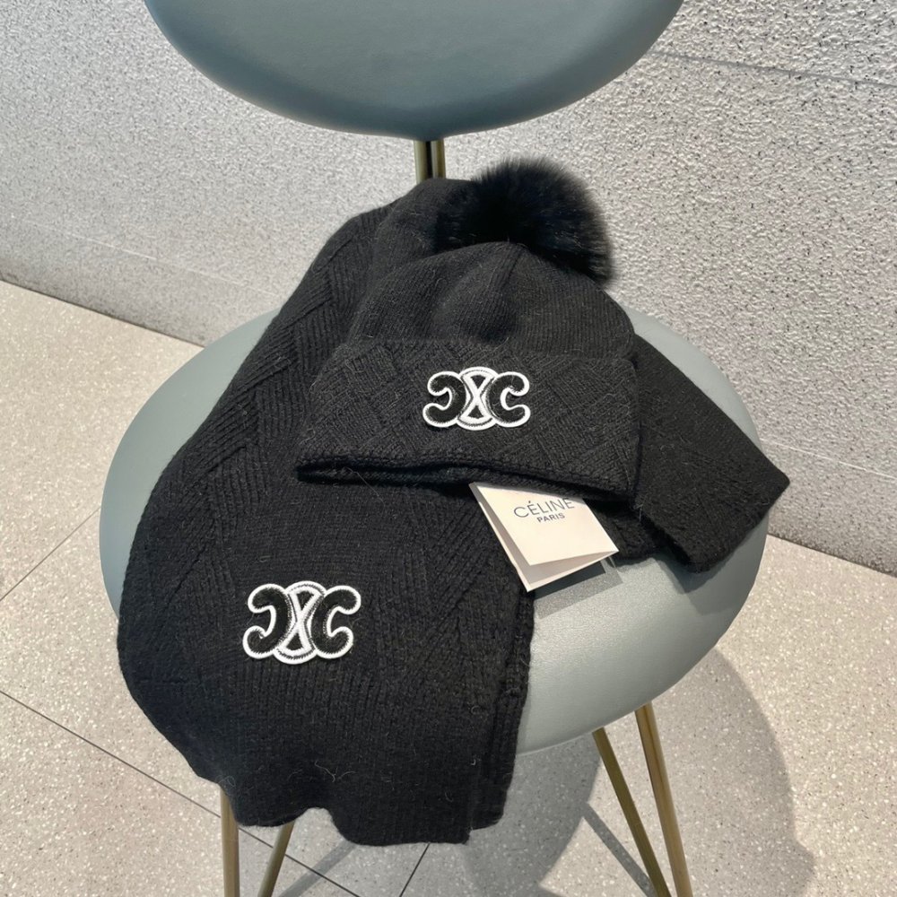 Комплект шерстяные шапка и шарф фото 7