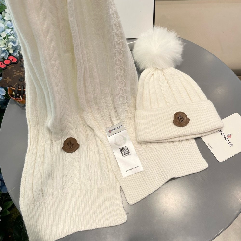 Комплект шерстяные шапка и шарф фото 8