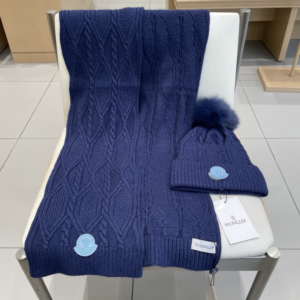 Комплект вовняні шапка і шарф фото 8