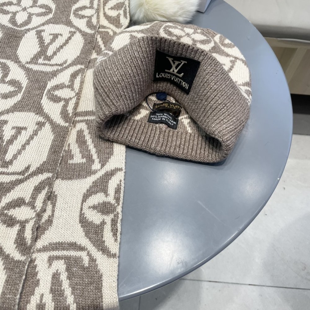 Комплект вовняні шапка і шарф фото 8