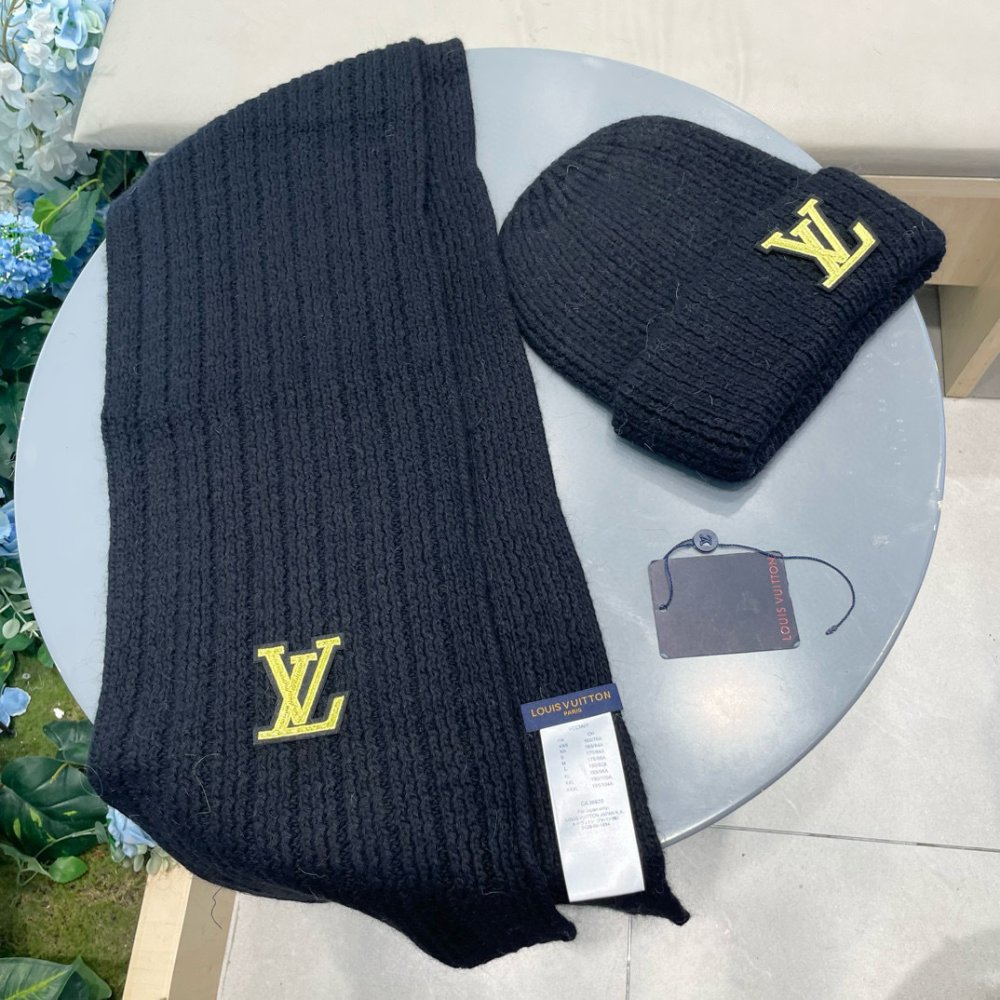 Комплект вовняні шапка і шарф фото 8