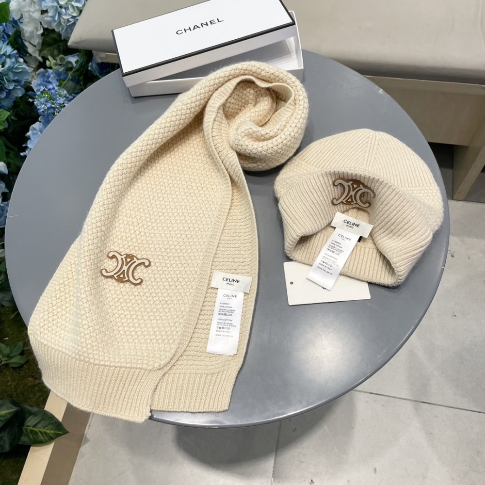 Комплект шерстяные шапка и шарф фото 8