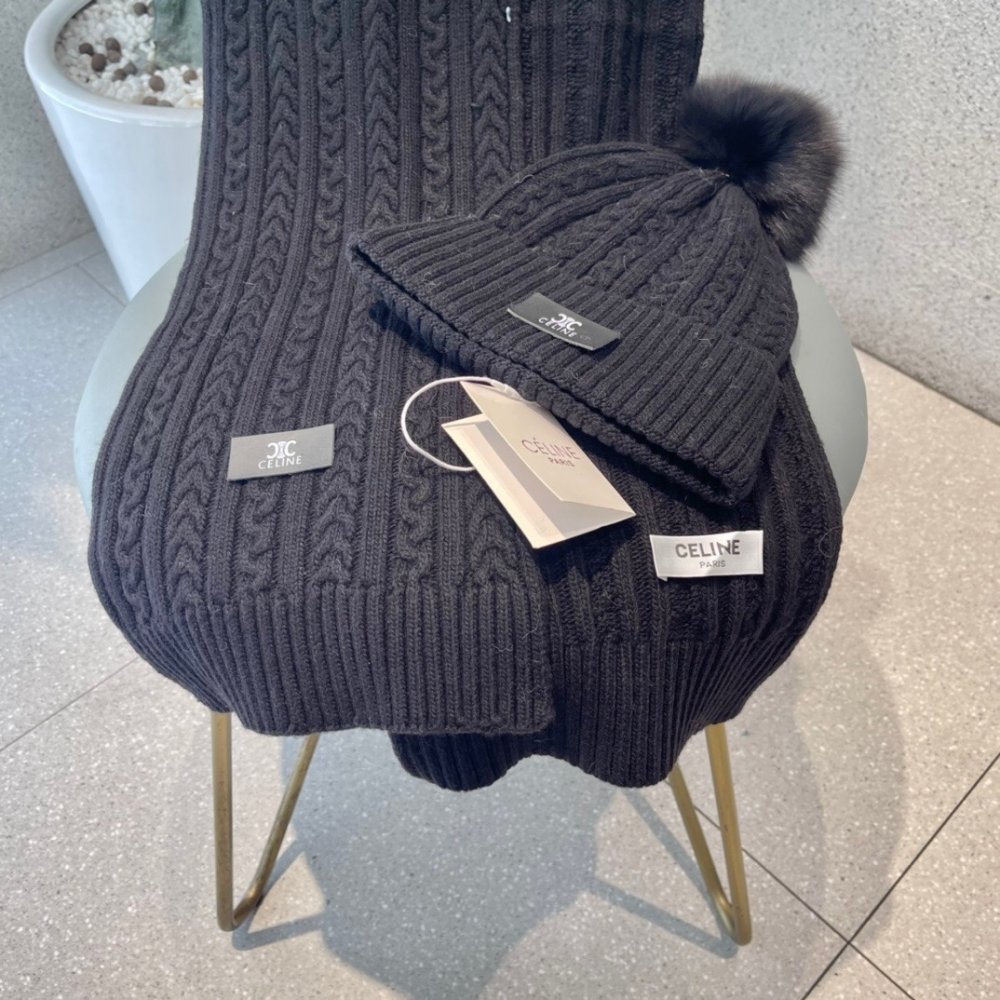 Комплект шерстяные шапка и шарф фото 8