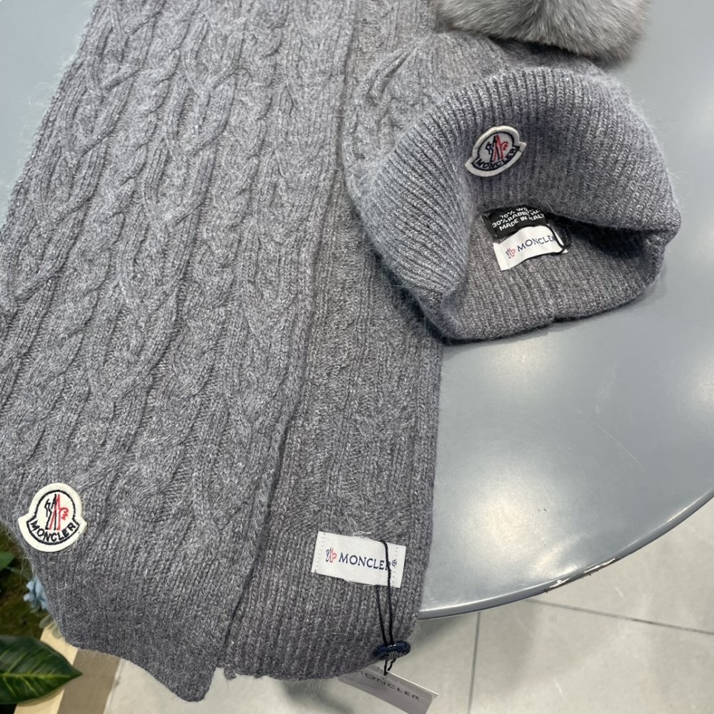 Комплект шерстяные шапка и шарф фото 9