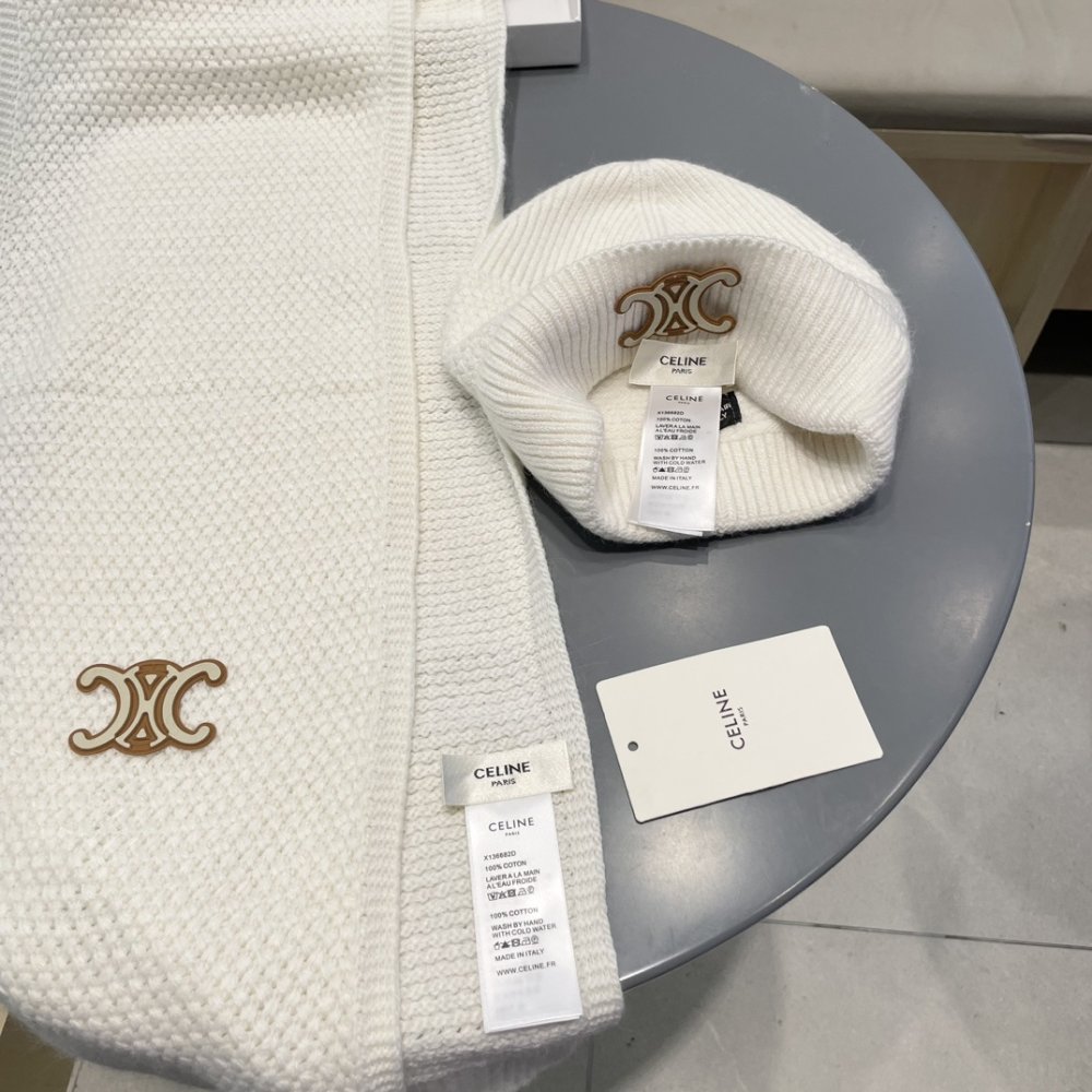 Комплект шерстяные шапка и шарф фото 9