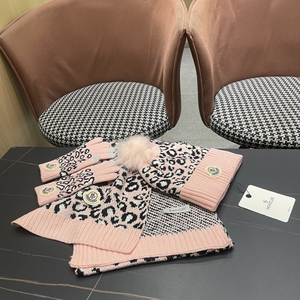 Комплект вовняні шапка, шарф і рукавички фото 10