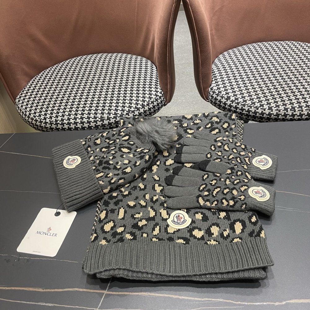 Комплект вовняні шапка, шарф і рукавички фото 2