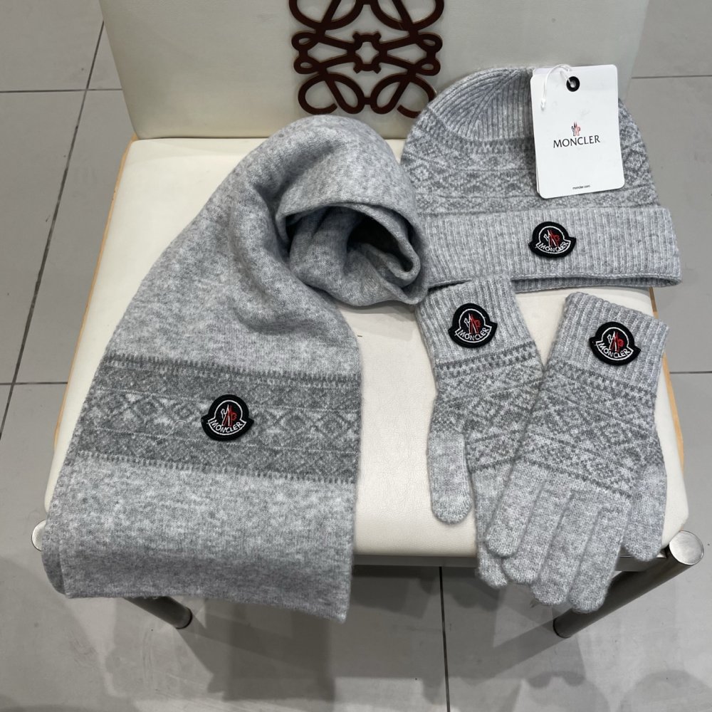 Комплект вовняні шапка, шарф і рукавички фото 3