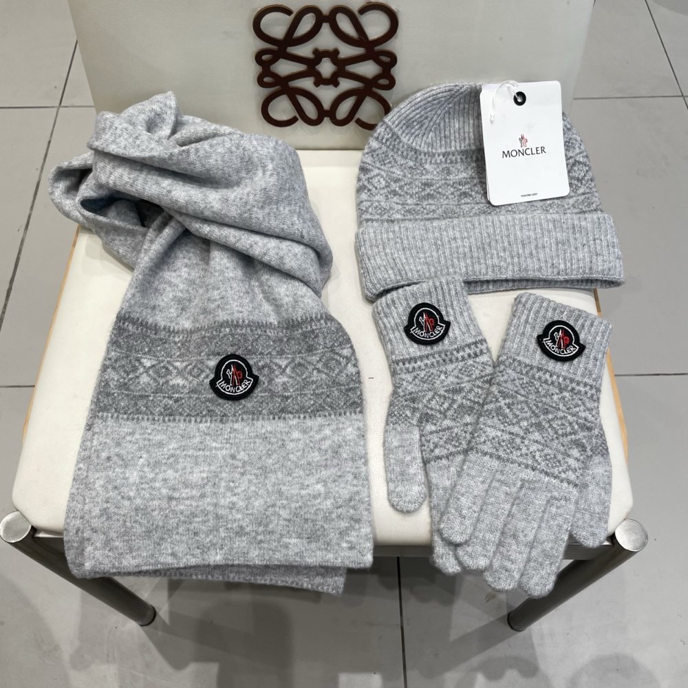 Комплект вовняні шапка, шарф і рукавички фото 4