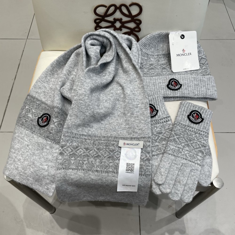 Комплект вовняні шапка, шарф і рукавички фото 6