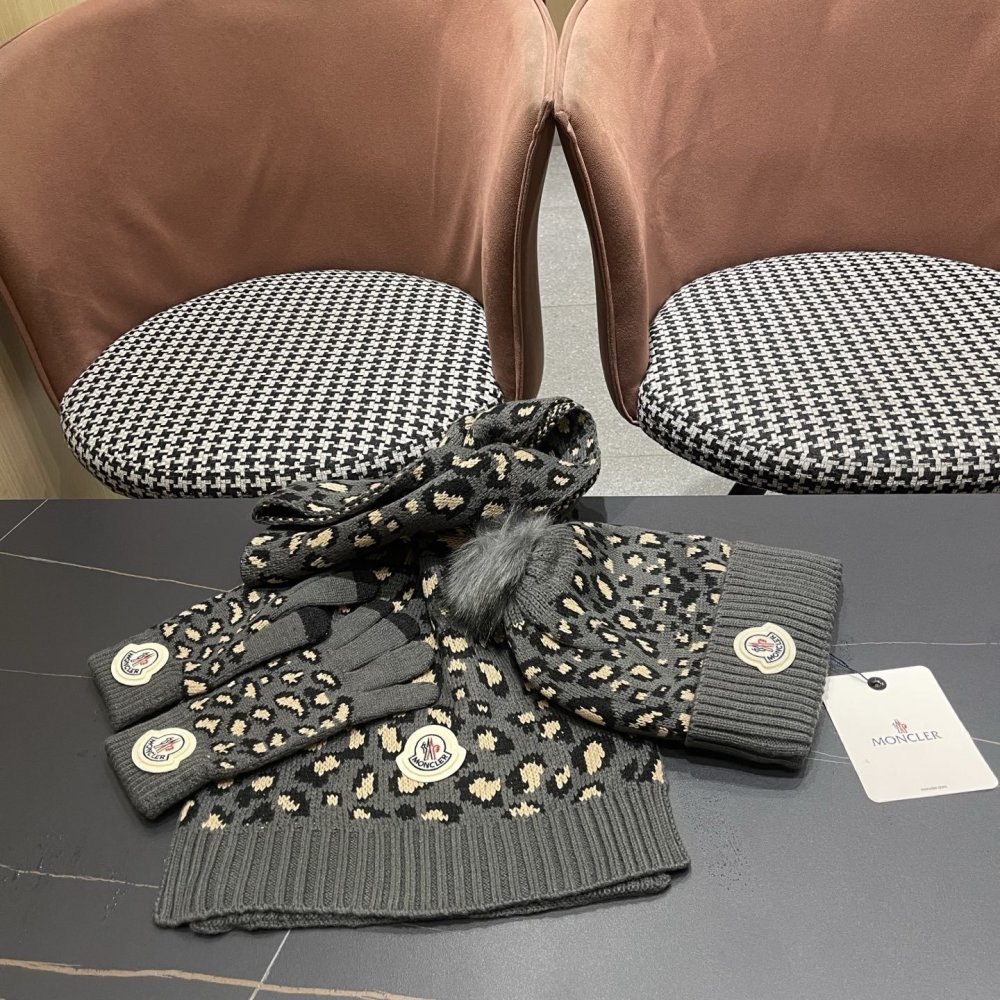 Комплект вовняні шапка, шарф і рукавички фото 8