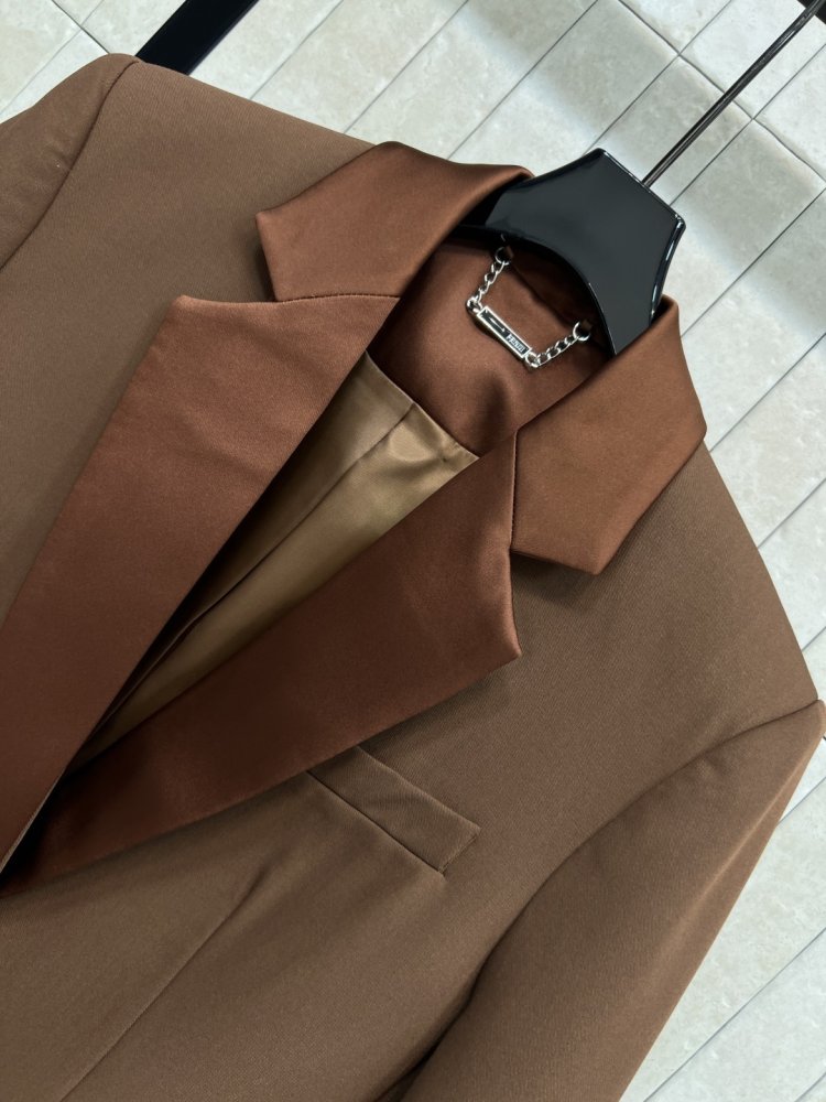 Коричневый блейзер женский фото 2