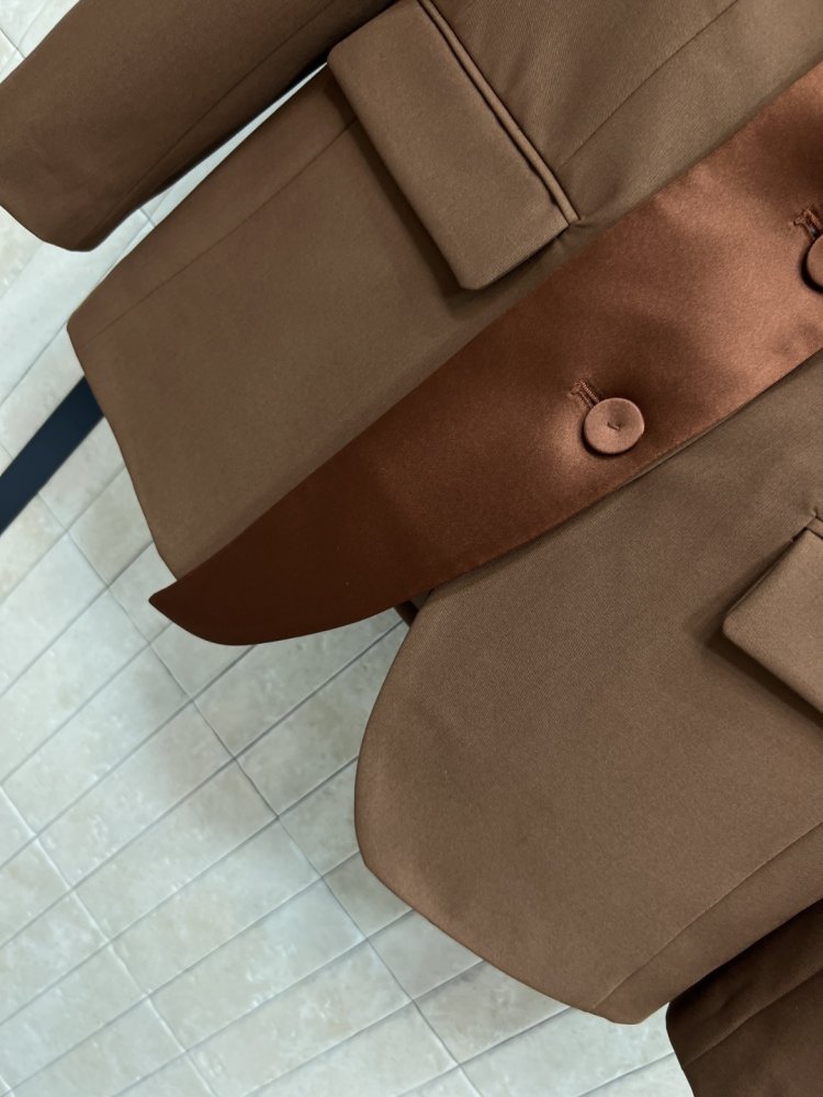 Коричневый блейзер женский фото 4