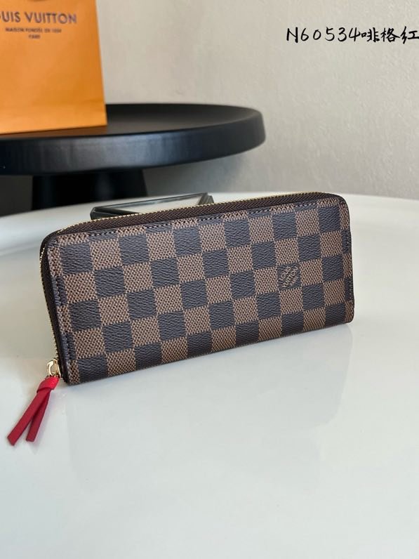 Коричневий гаманець Clemence