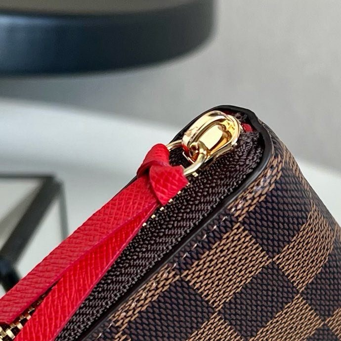 Коричневий гаманець Clemence фото 5