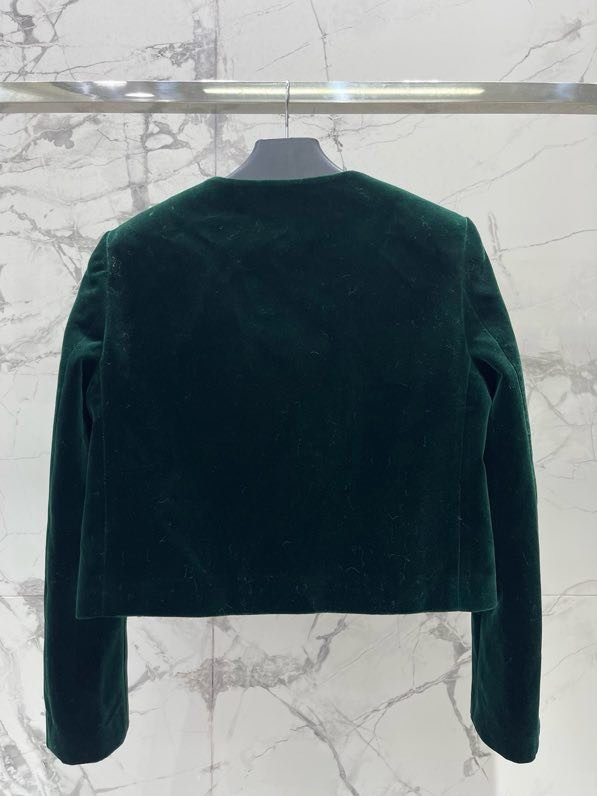 Короткая бархатная куртка фото 9