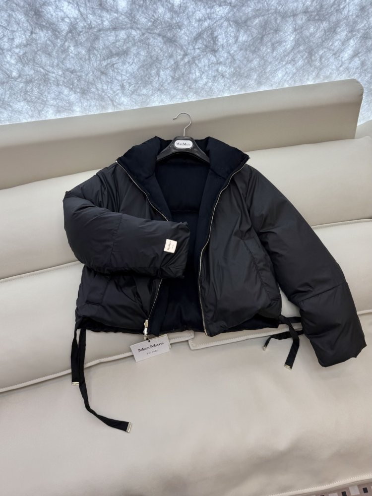 Короткая двусторонняя куртка пуховик с воротником стойкой фото 4