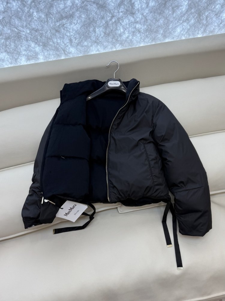 Короткая двусторонняя куртка пуховик с воротником стойкой фото 5