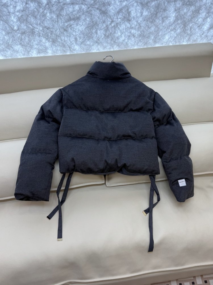 Короткая двусторонняя куртка пуховик с воротником стойкой фото 6