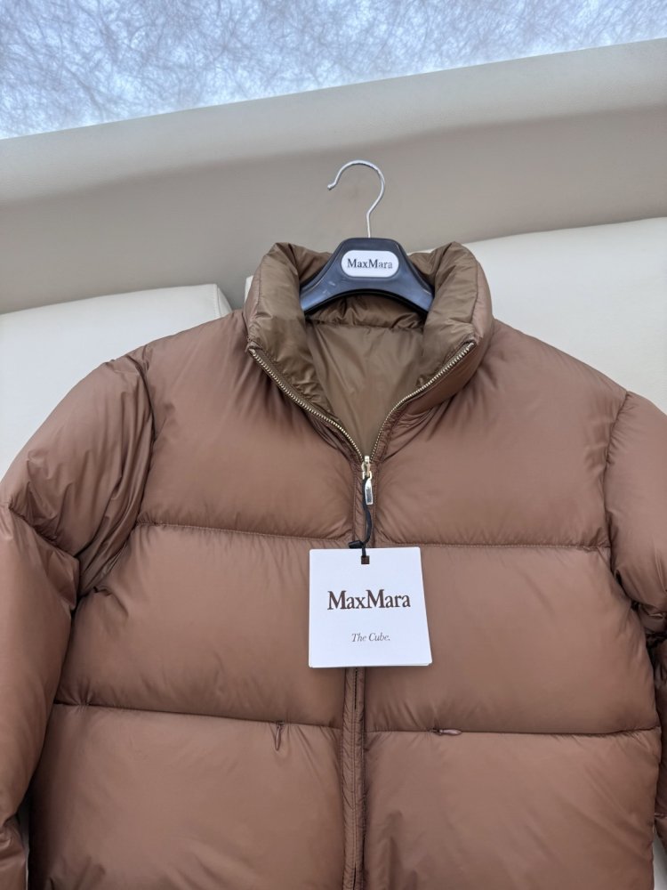 Короткая двусторонняя куртка пуховик с воротником стойкой фото 7