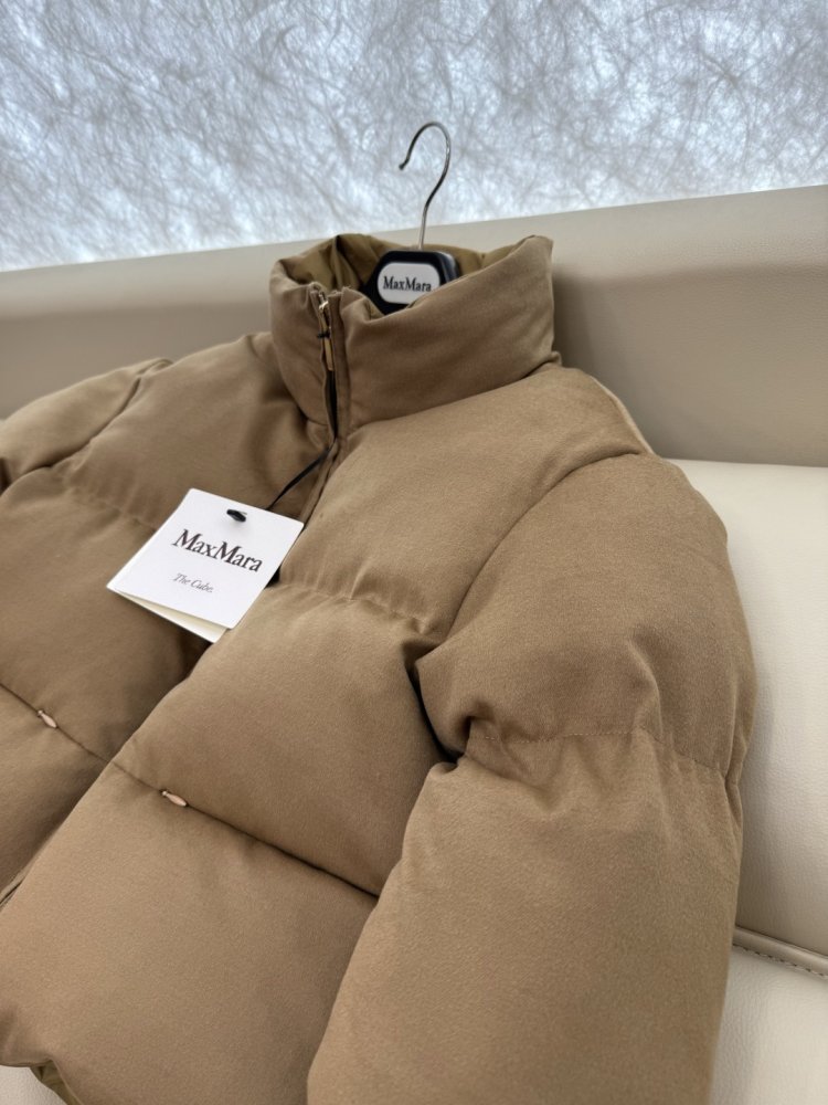 Короткая двусторонняя куртка пуховик с воротником стойкой фото 7