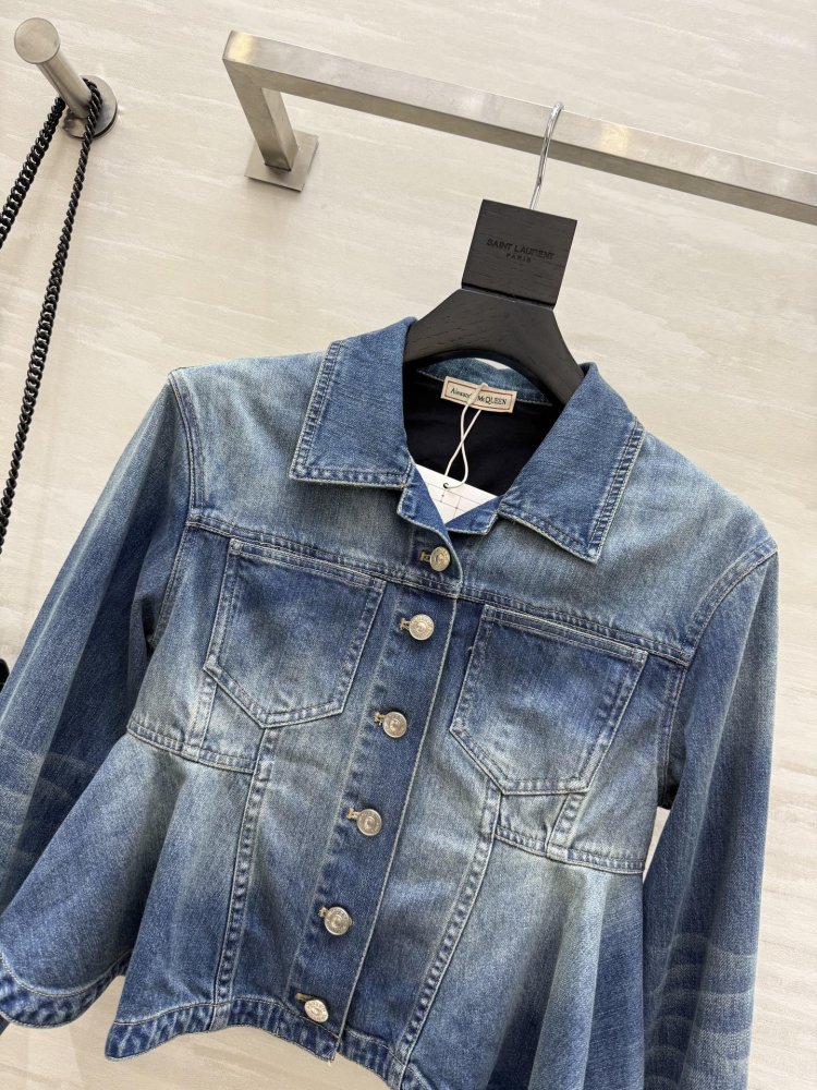 Короткая джинсовая куртка фото 3