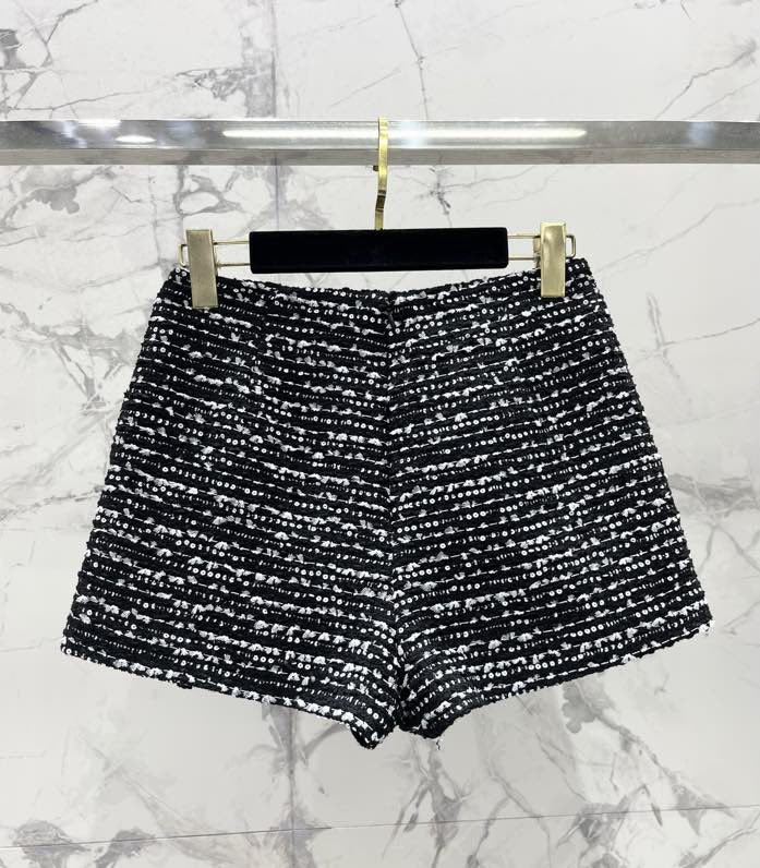 Short skirt of tweed фото 2