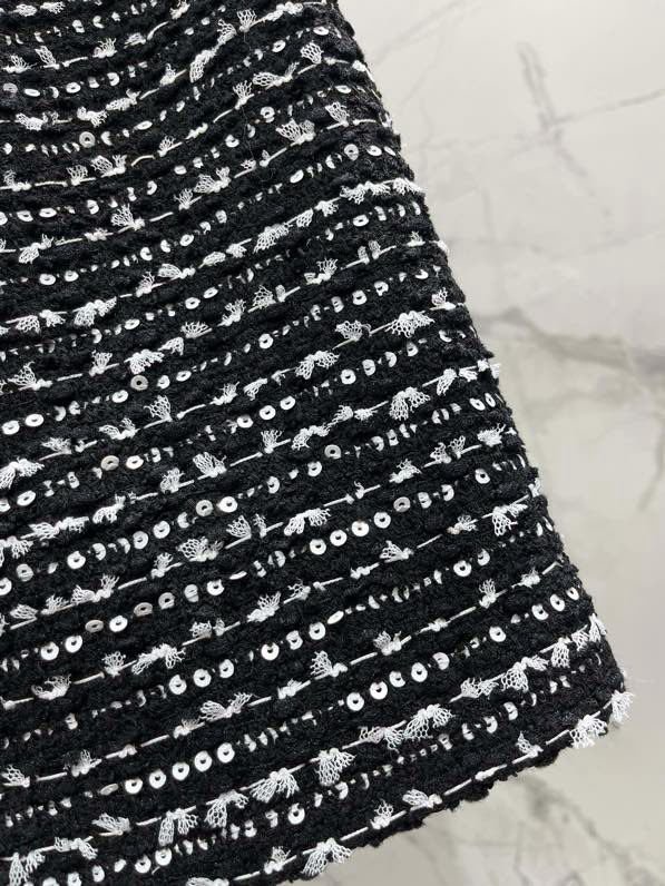 Short skirt of tweed фото 4