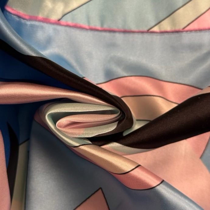 Короткая юбка с высокой талией фото 2