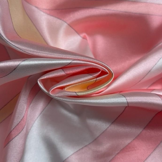 Короткая юбка с высокой талией фото 8