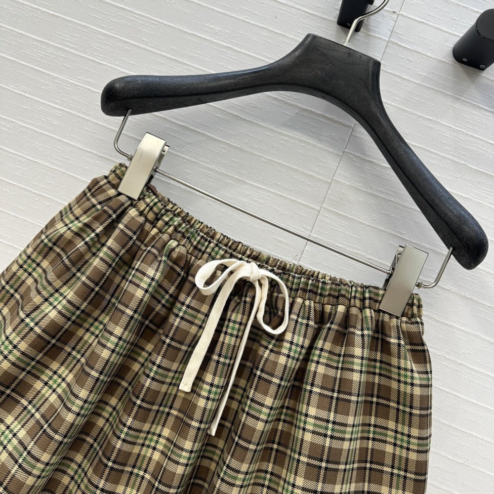 Короткая юбка фото 2