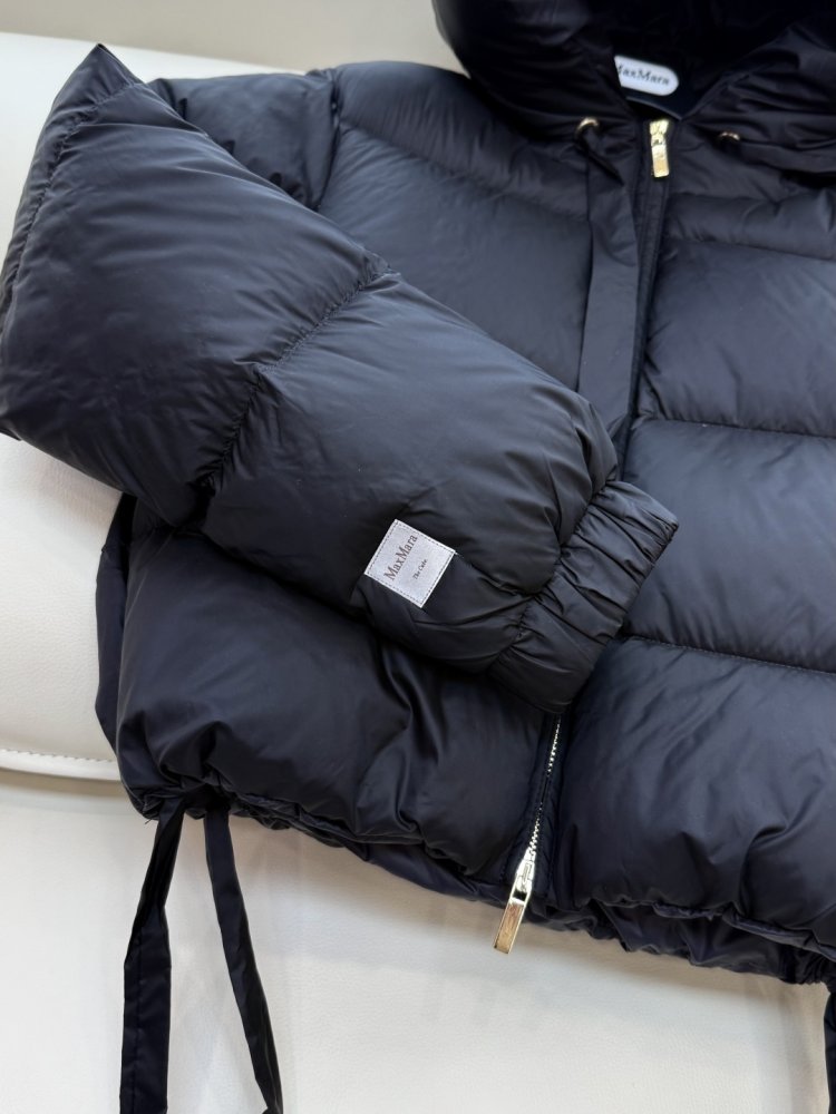 Короткая куртка пуховик с капюшоном фото 8