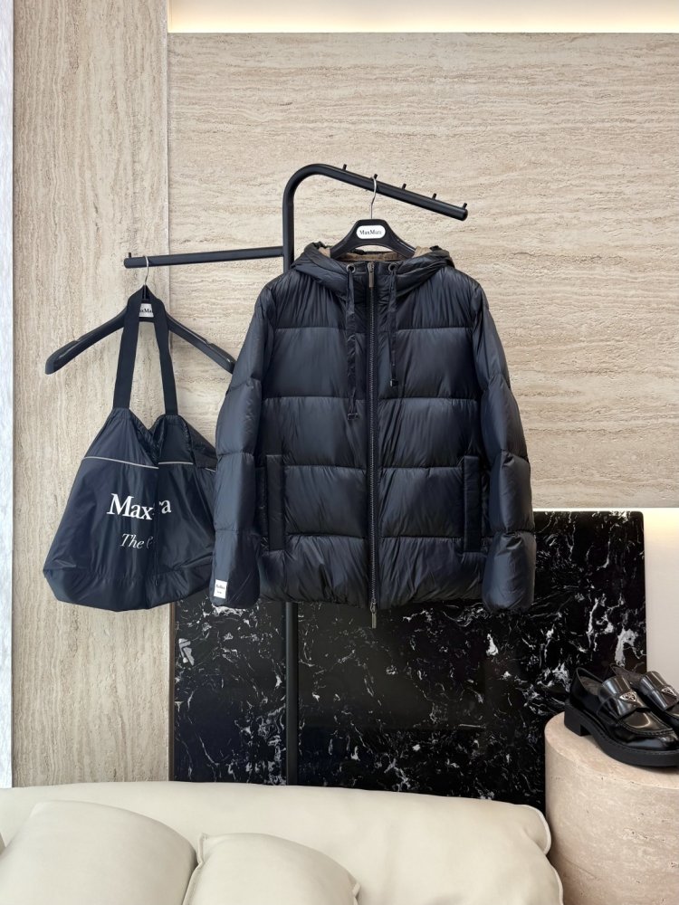 Короткая куртка пуховик женская