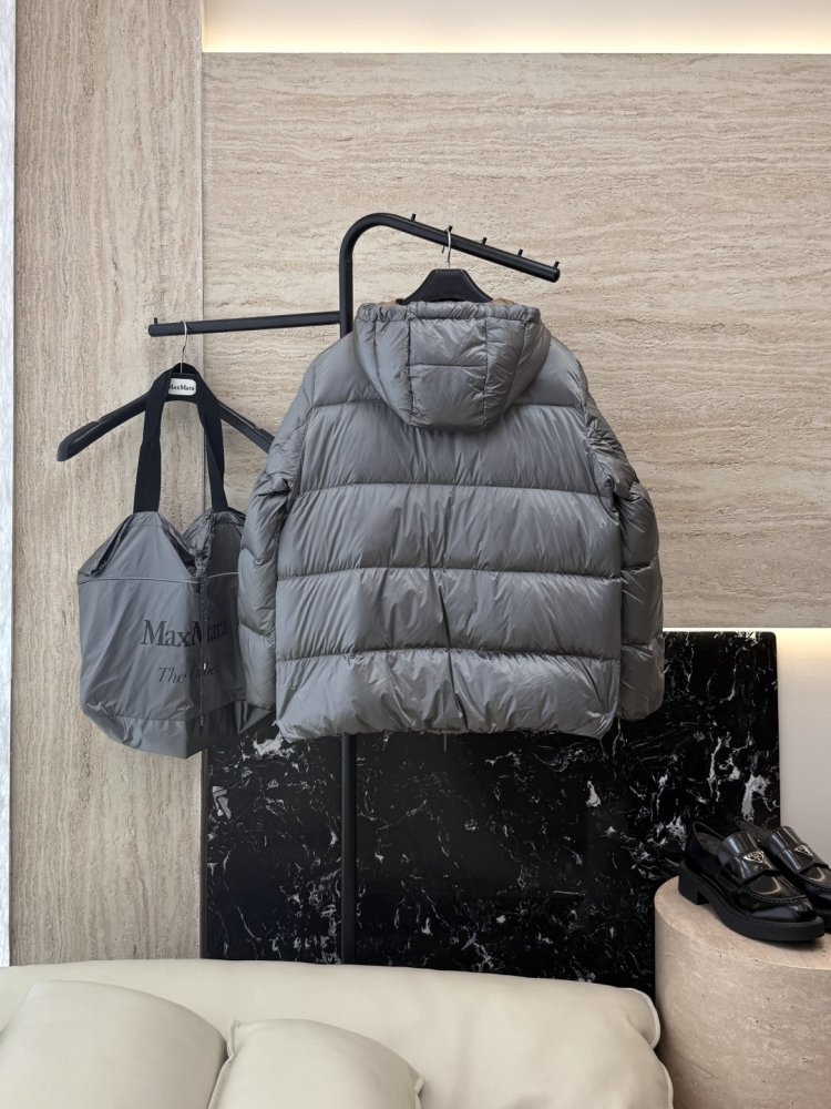 Короткая куртка пуховик женская фото 2