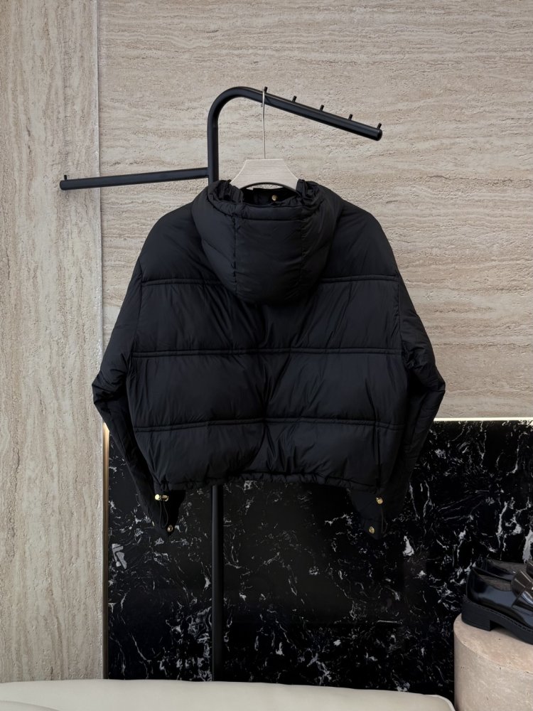 Коротка куртка пуховик фото 2