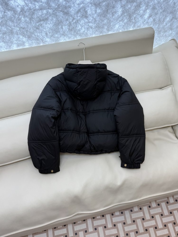 Коротка куртка пуховик фото 4