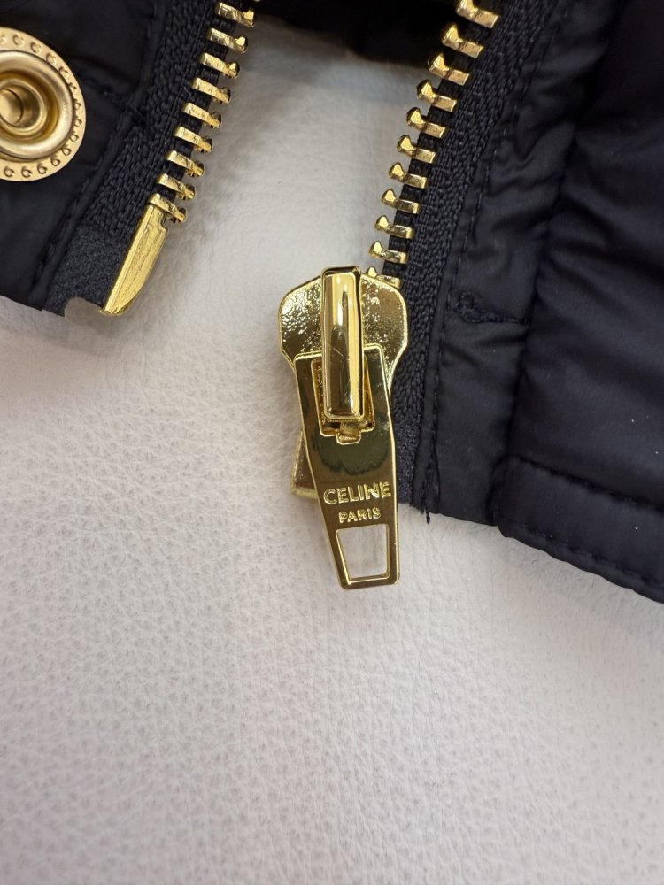 Коротка куртка пуховик фото 8