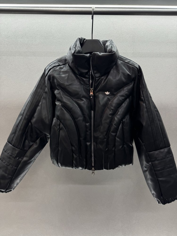 Коротка куртка Trefoil жіноча