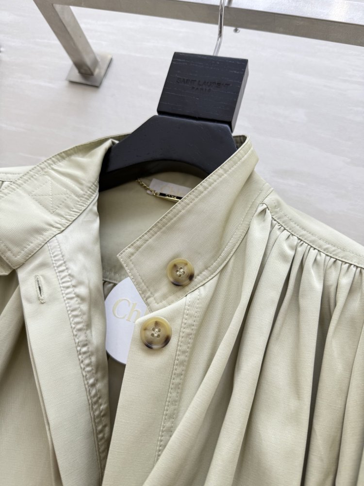 Short women's jacket from collar-reception фото 6