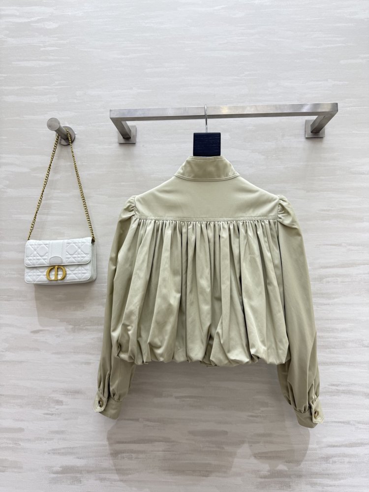 Short women's jacket from collar-reception фото 7