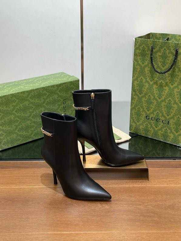 Короткие сапоги на высоком каблуке с пряжкой Horsebit фото 2