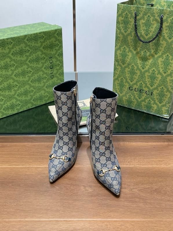 Короткие сапоги на высоком каблуке с пряжкой Horsebit фото 3