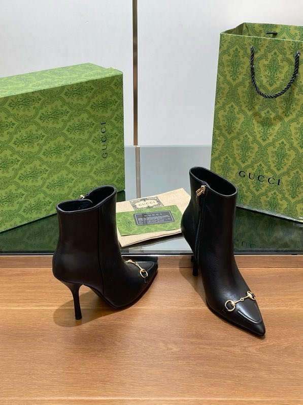 Короткие сапоги на высоком каблуке с пряжкой Horsebit фото 3