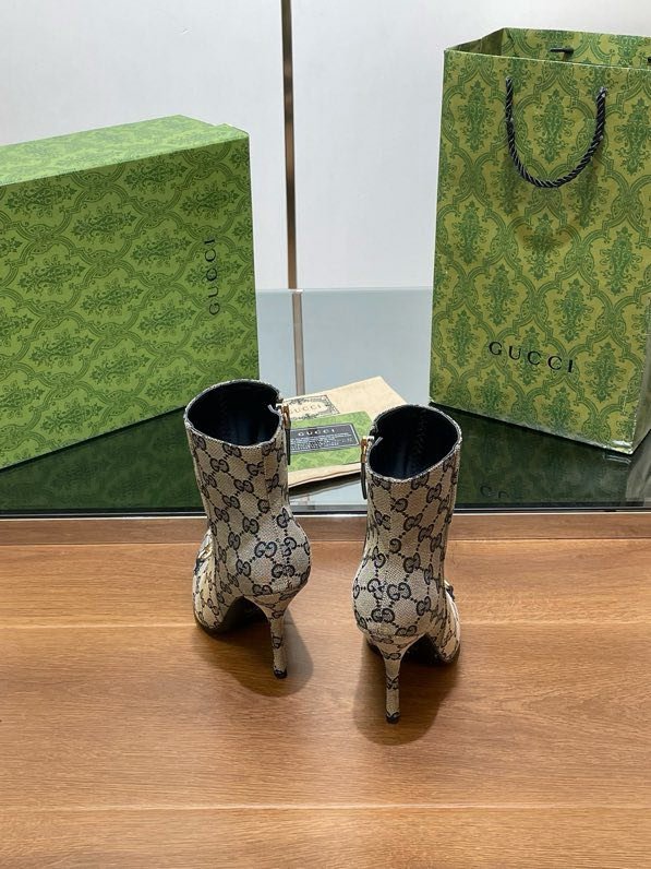 Короткие сапоги на высоком каблуке с пряжкой Horsebit фото 7