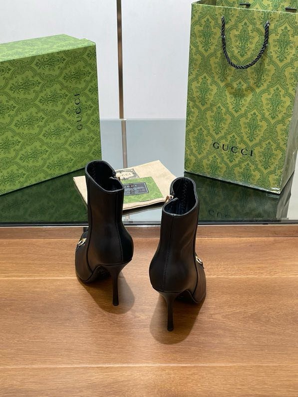 Короткие сапоги на высоком каблуке с пряжкой Horsebit фото 8