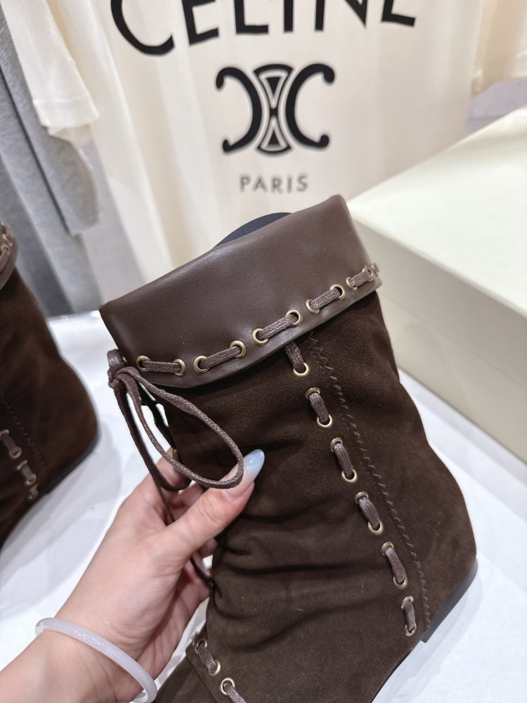 Короткие женские саопги со шнуровкой до середины голени фото 6