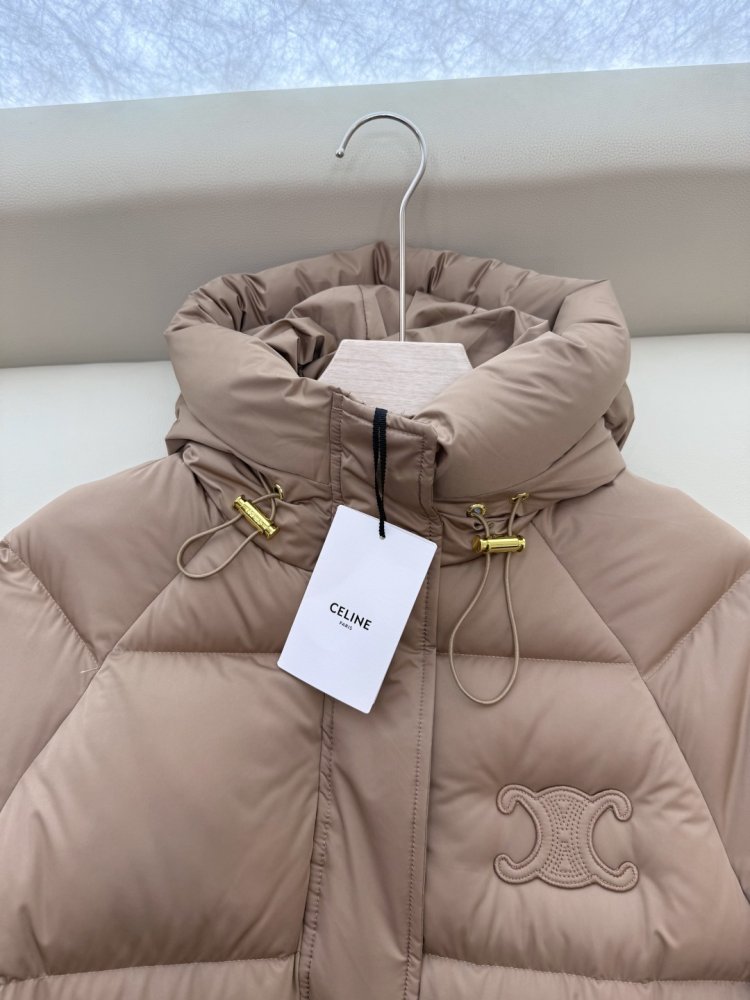 Короткий пуховик Celine с капюшоном фото 6