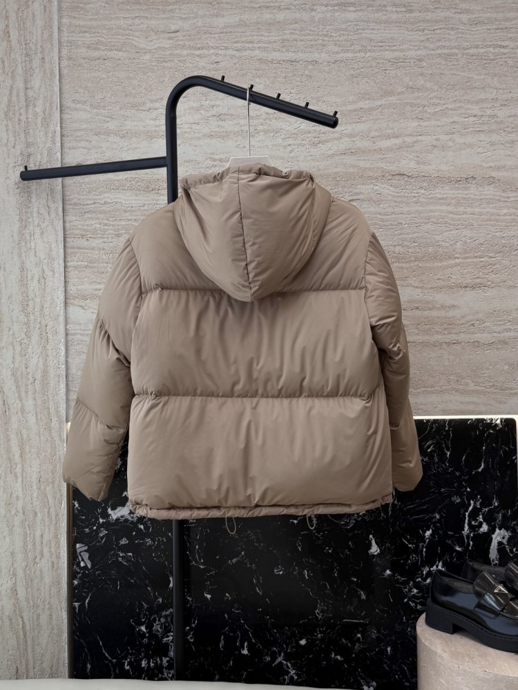 Short Down jacket female фото 2