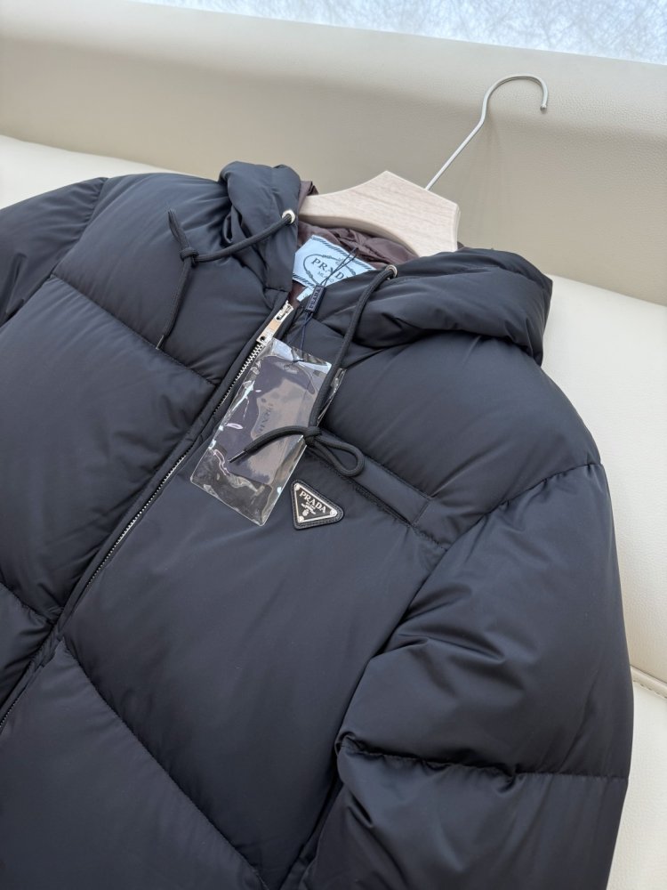 Короткий пуховик жіночий фото 6